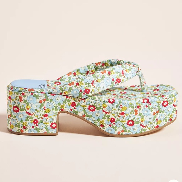 Anthropologie Shoes - Anthropologie Jeffrey Campbell Platform Flip-Flops